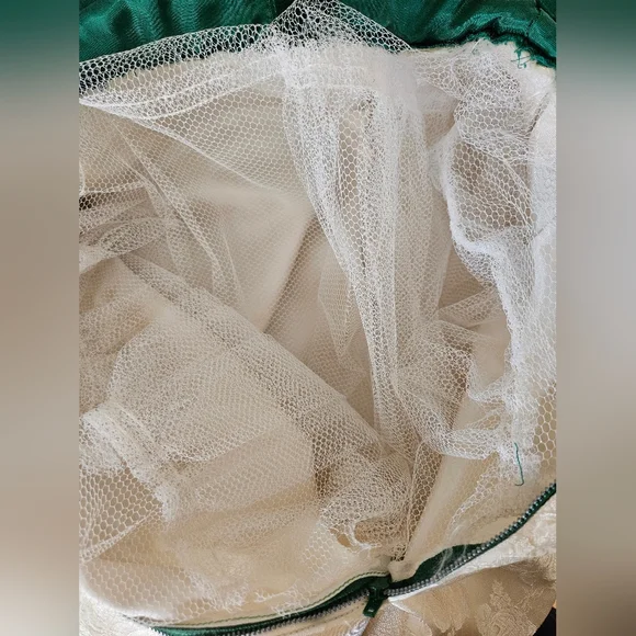 Vintage 60's Party Dress Velvet Green Bodice Ivory Fut & Flare Net Lined - Picture 7 of 8